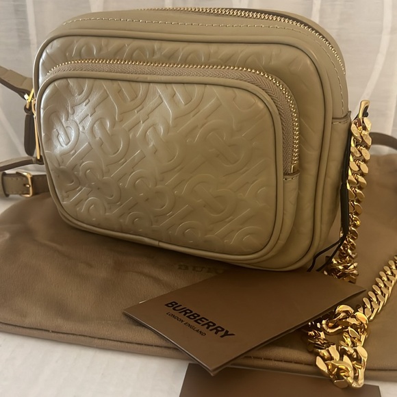 NWT. Burberry Beige Crossbody Bag. Full inclusion. COA - Picture 10 of 16